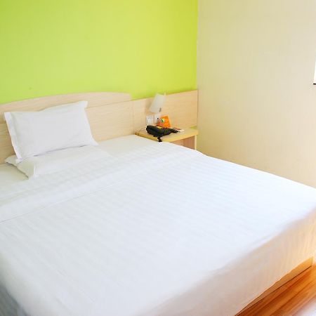 7Days Inn Beijing Yanqing Walmart Kültér fotó